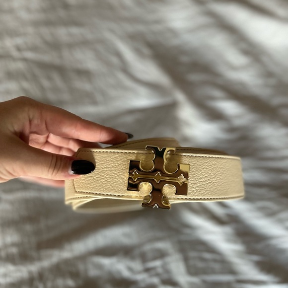 Tory Burch Cream and Gold Belt - Picture 2 of 4